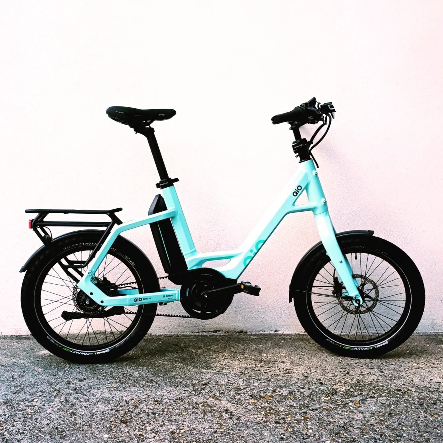 QiO Eins A8R Vélo compact électrique vert Nexus 8 vitesses