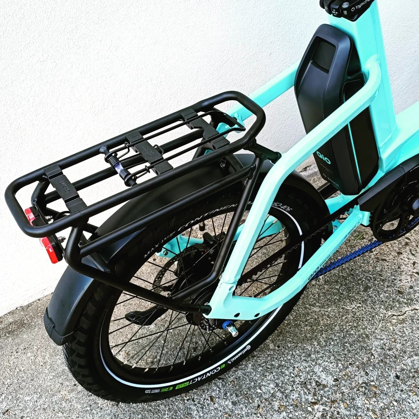 QiO Eins A8R Vélo compact électrique vert Nexus 8 vitesses